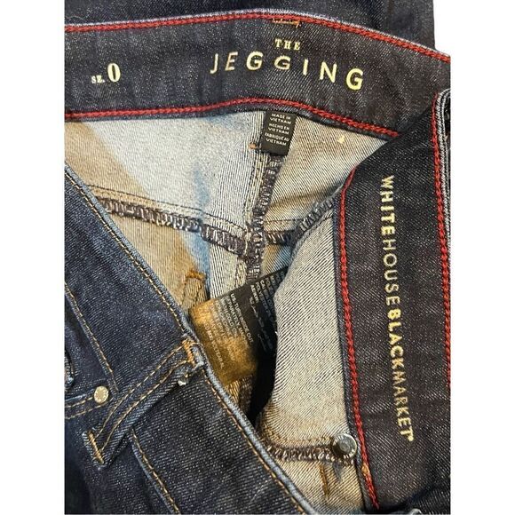White House Black Market The Jegging Size 0 Dark Wash Jeans - Picture 4 of 4